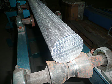 Produção de tarugos e barras em processo contínuo