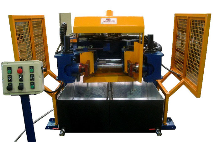 Coquilhadeira Hidráulica para metais não ferrossos.